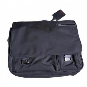 TUMI  Alpha Tech Black Laptop Briefcase Messenger Bag Ballistic Vintage Luxury